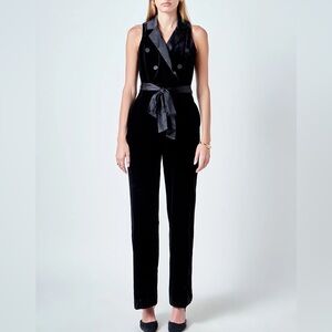 NWT Endless Rose Women’s Satin Trim Velvet Black Jumpsuit Sz Small